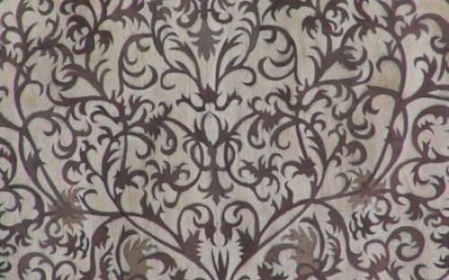 large_ornament-detail1~0.jpg